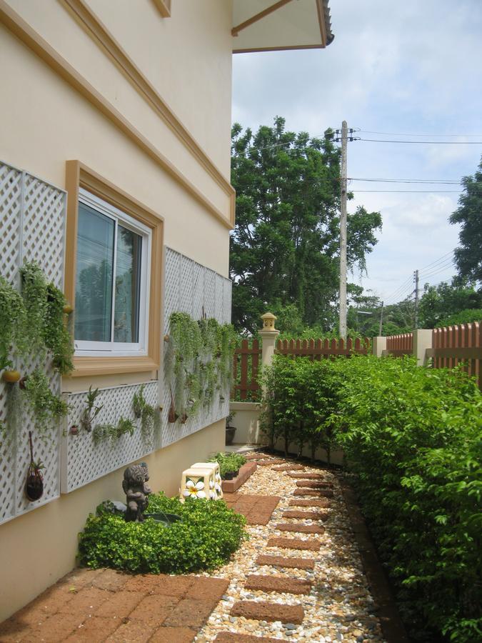 2N Guesthouse Phetchaburi Exterior foto