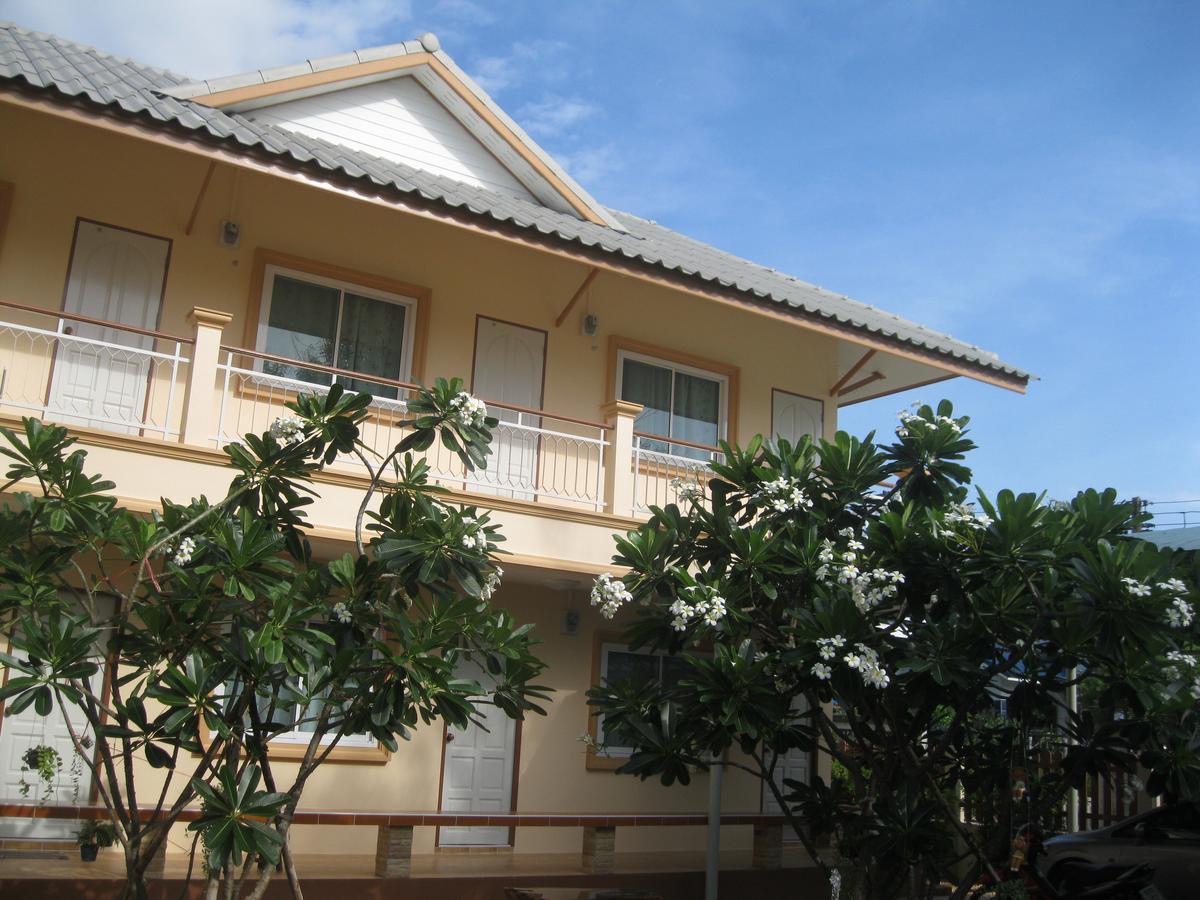 2N Guesthouse Phetchaburi Exterior foto
